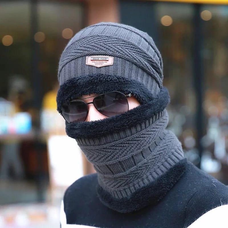 Sale Offer - 1 Warm Hat and 1 Neck Warmer Collar - 2 Items